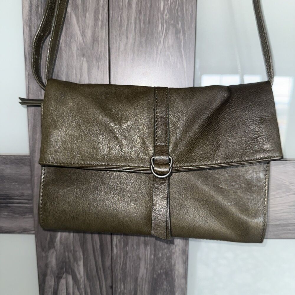 Lucky Brand Leather Crossbody Purse Clutch Foldover Adjustable Strap Sage Green
